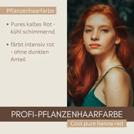 Frau mit intensiv rot gefärbtem Haar, Pflanzenhaarfarbe Werbung, kühles, reines Rot.