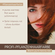 Frau mit intensiv rotem Haar im Schnee, Text zu warmer Pflanzenhaarfarbe, Profi-Pflanzenhaarfarbe