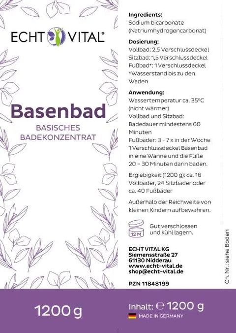 Produktetikett des ECHT VITAL Basenbad Basic Badezusatz, 1200g Dose mit lila Blättermuster.
